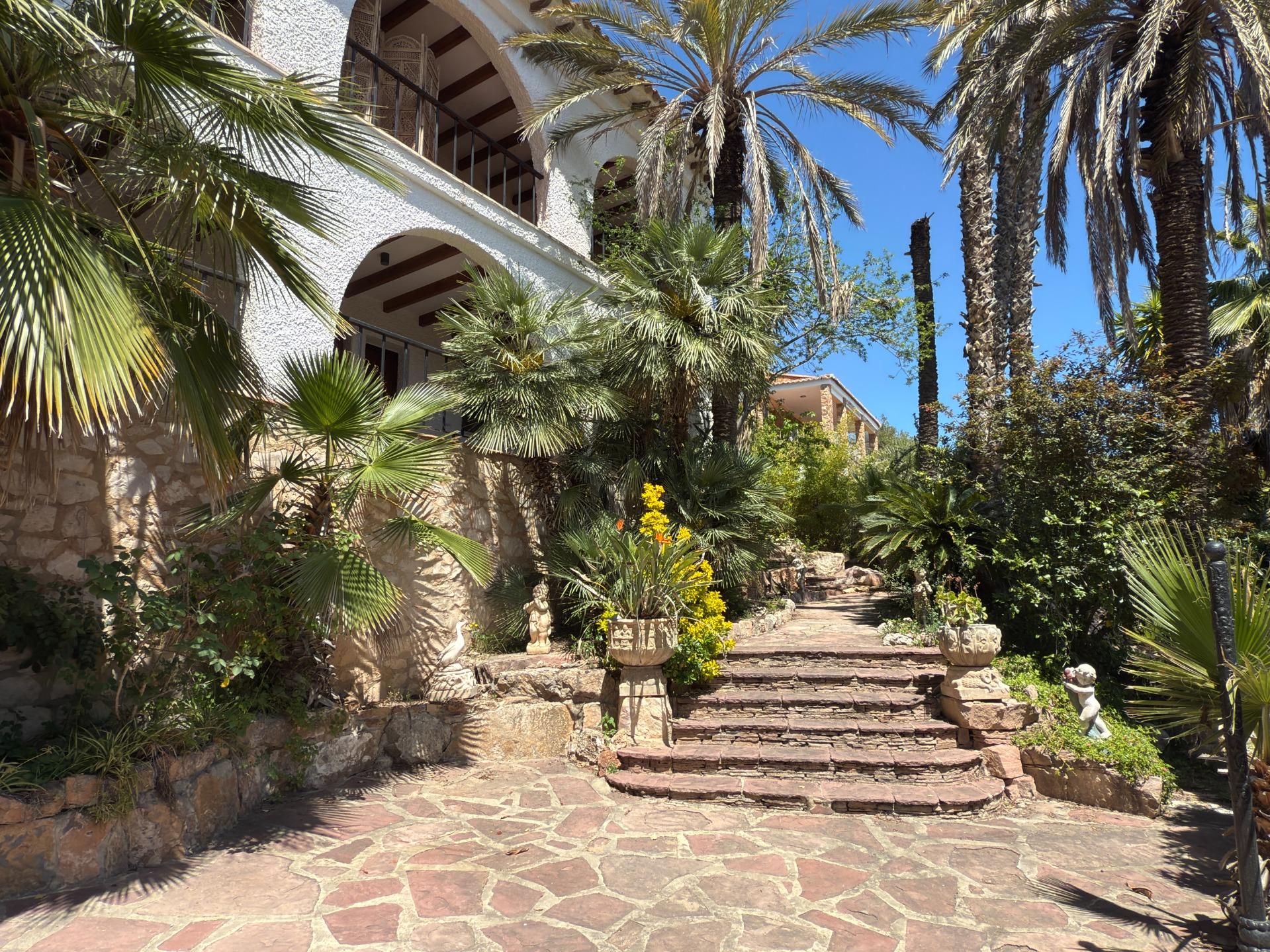 DP-04-2430-15 Villa for sale in Naquera