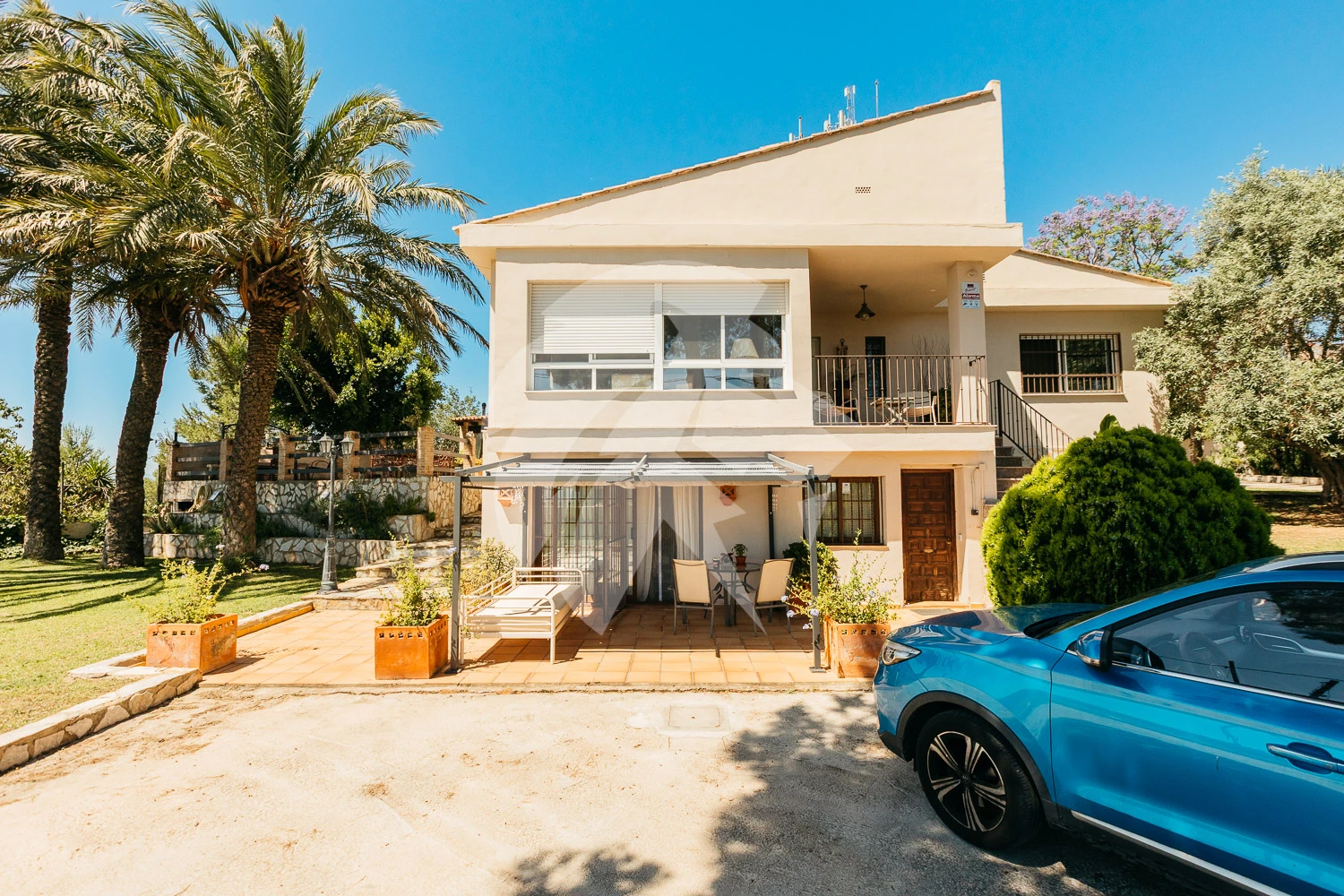 Villa for sale in Alberic