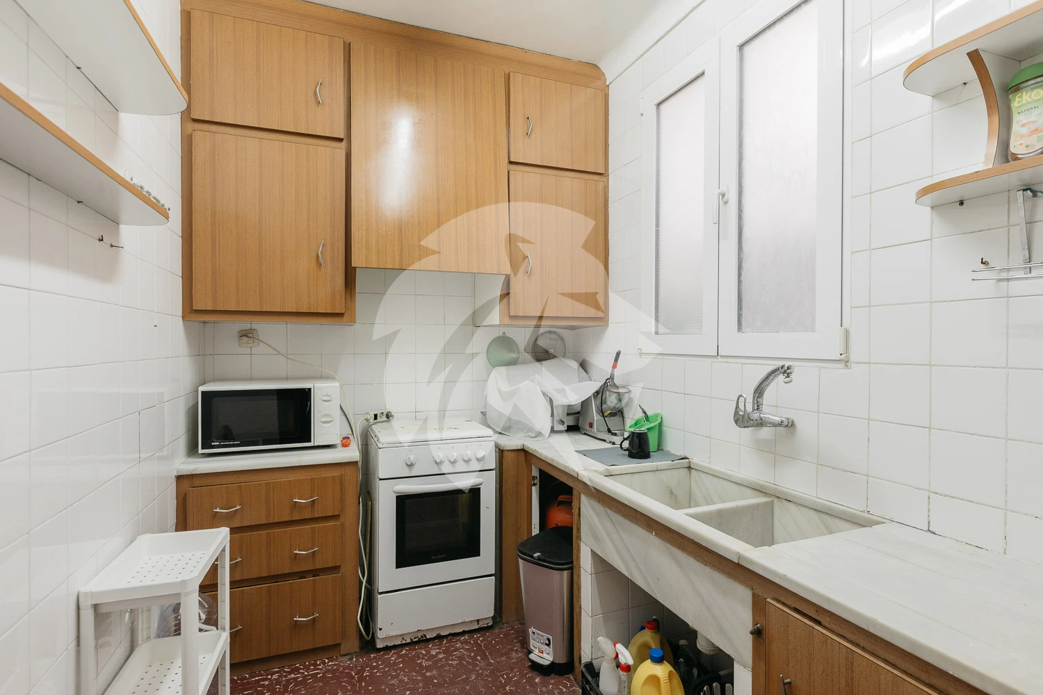 Large apartment with elevator – renovation needed Valencia city