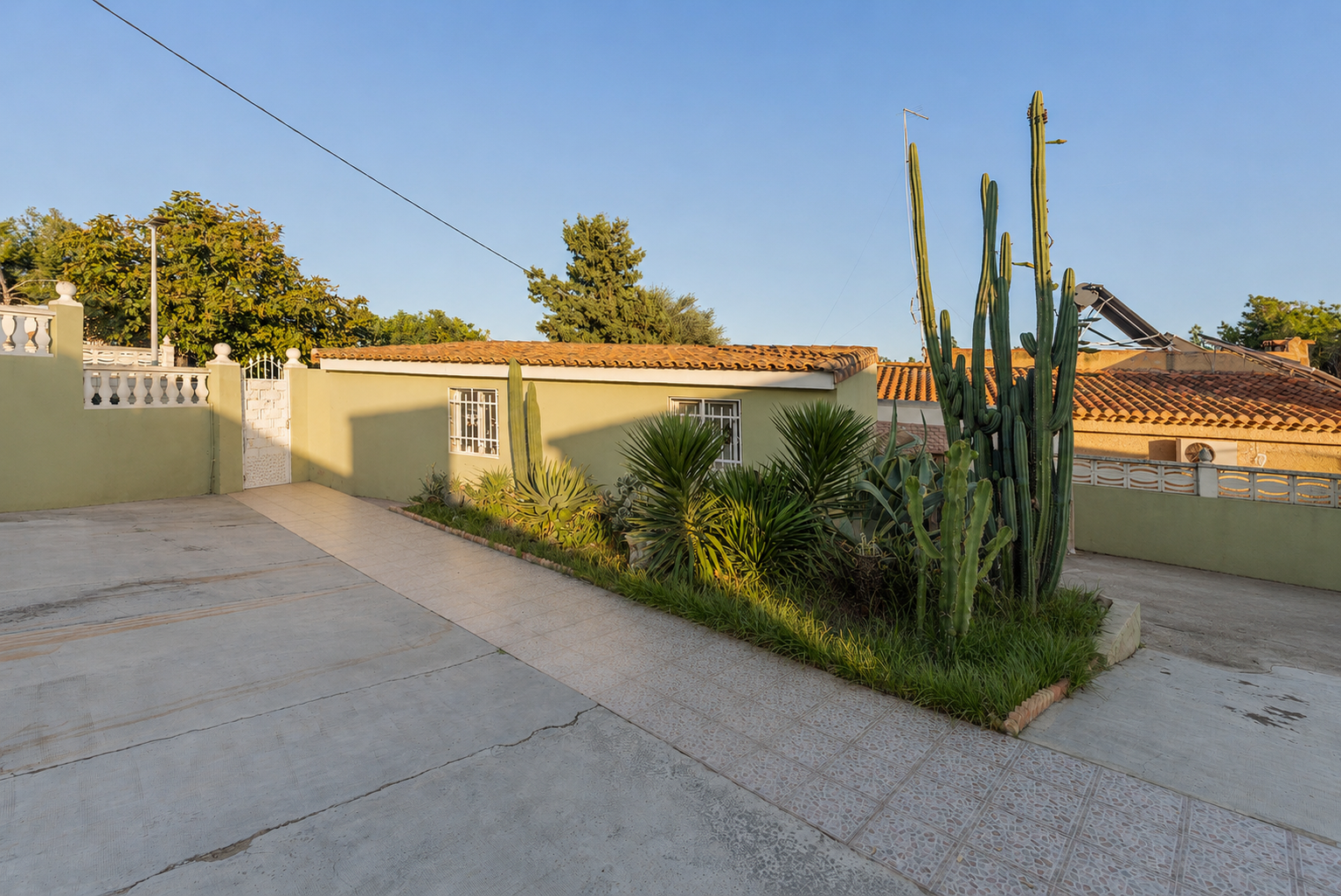 Villa for sale in Riba-Roja de Túria