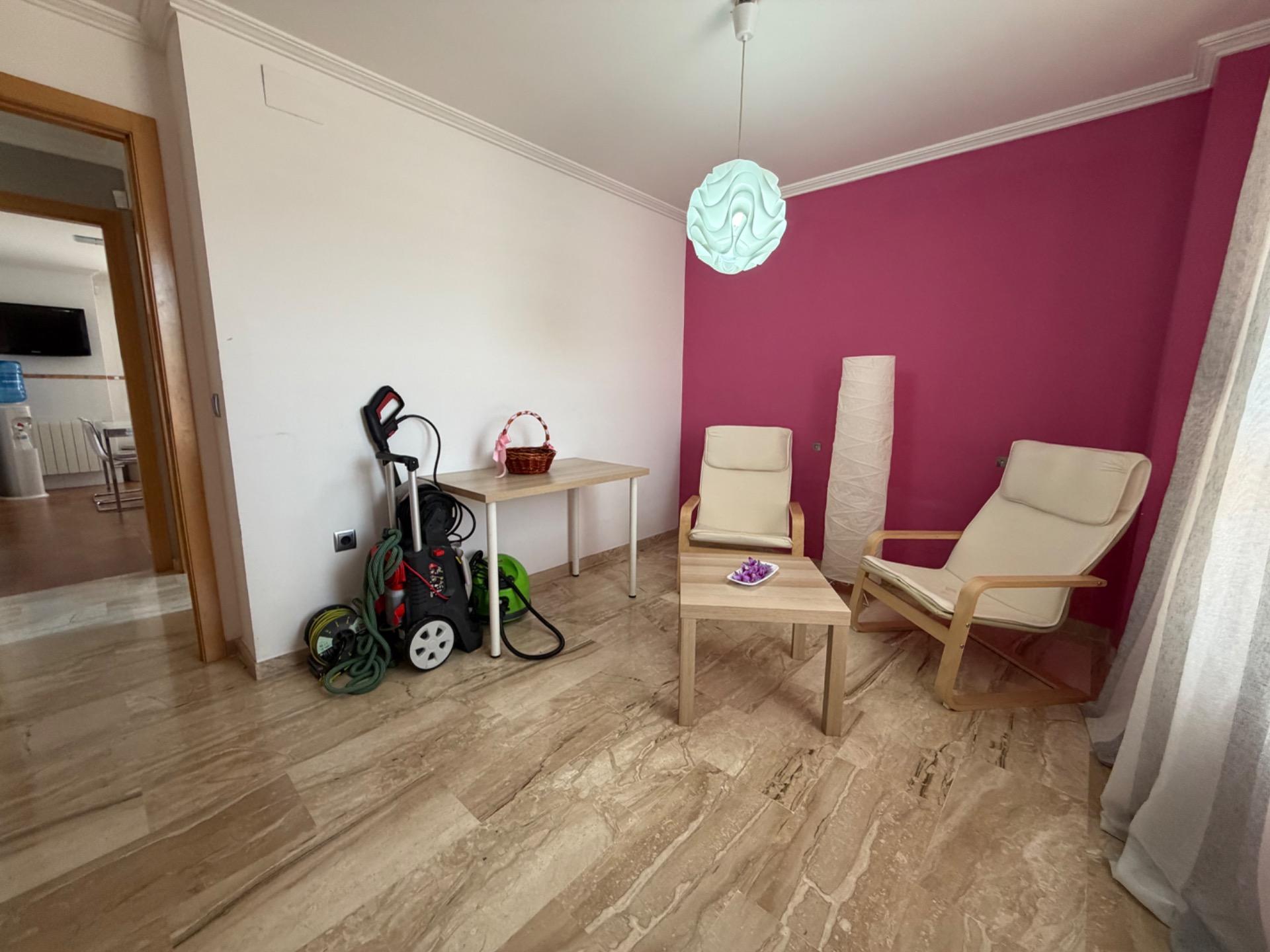 Villa for sale in Riba – Roja de Turia