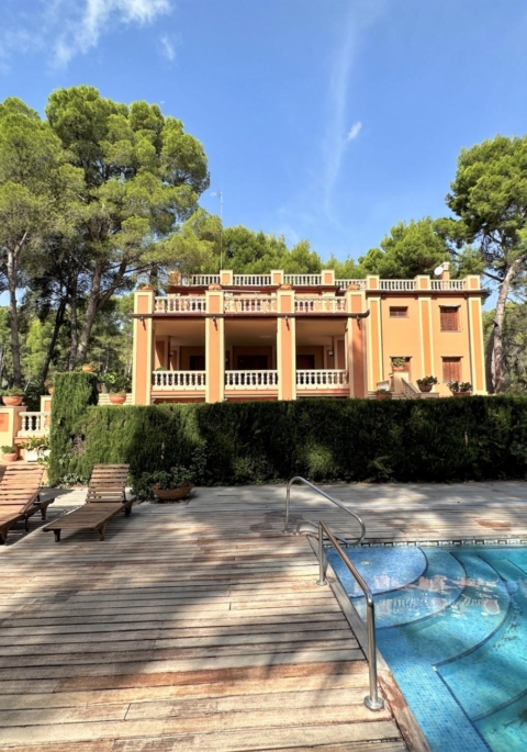 Villa for sale in Naquera