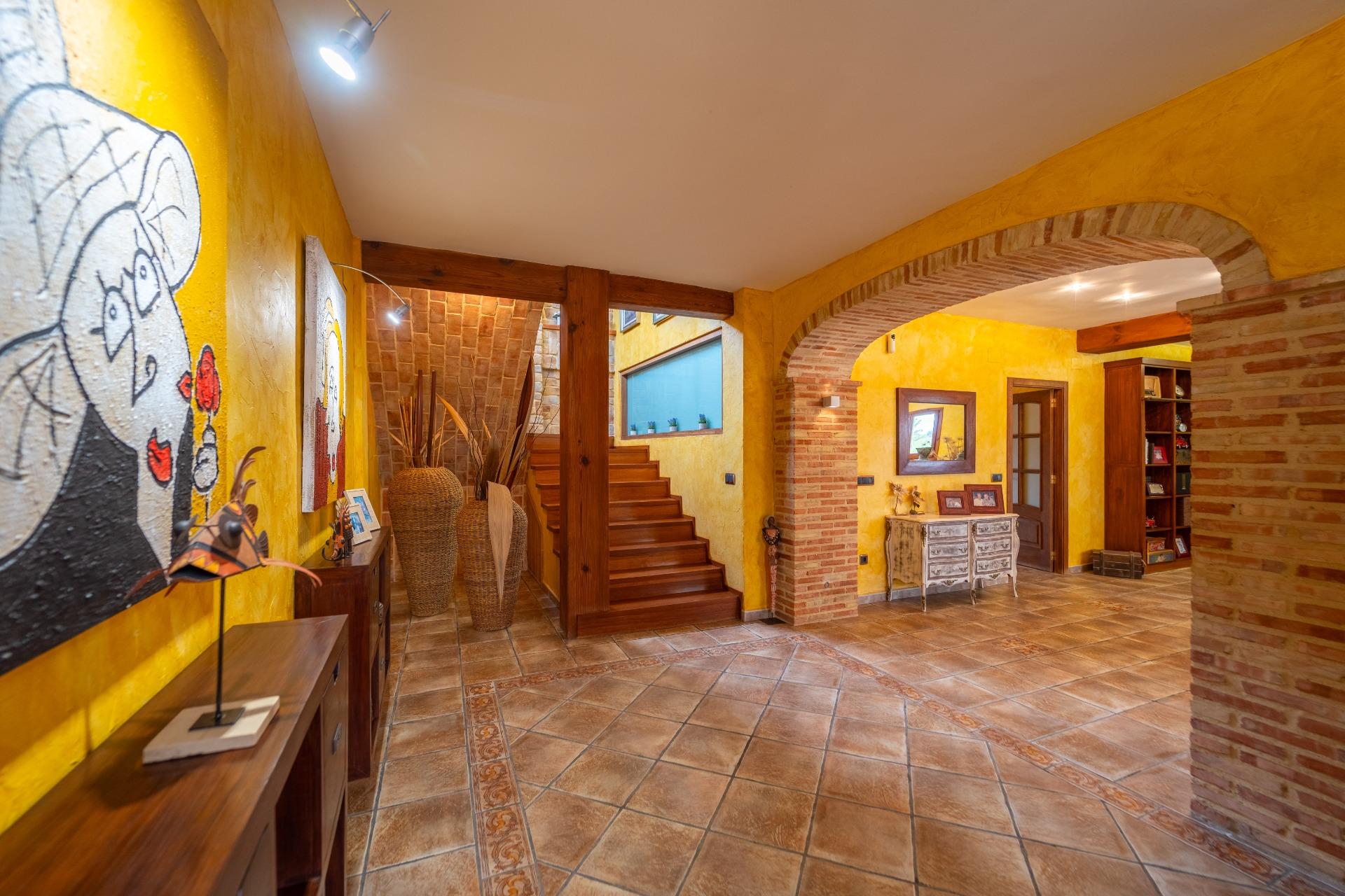 Villa for sale in Naquera