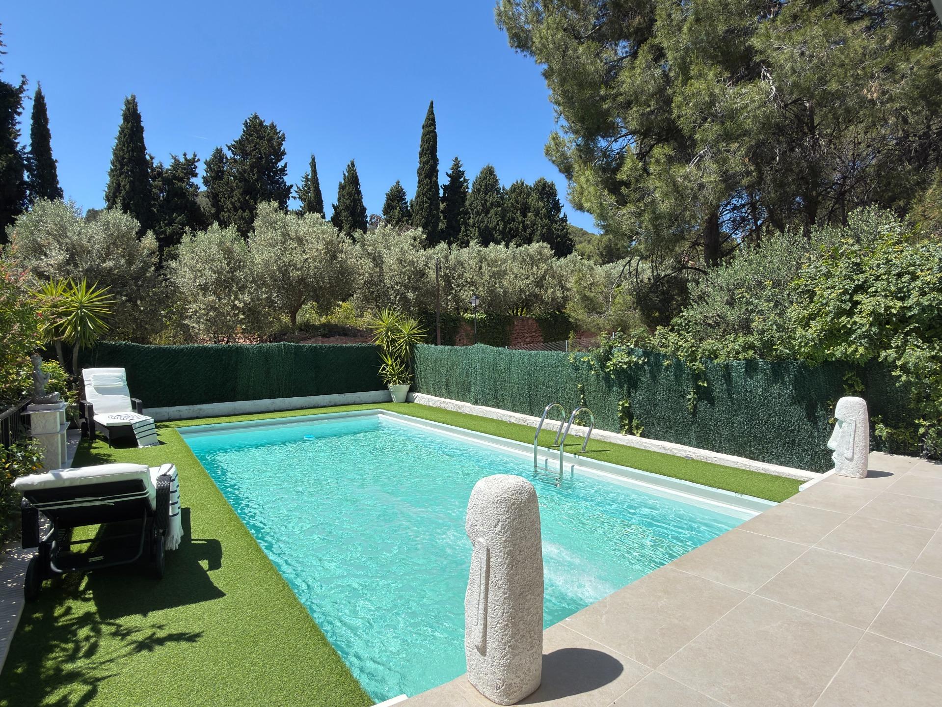 Villa for sale in Naquera