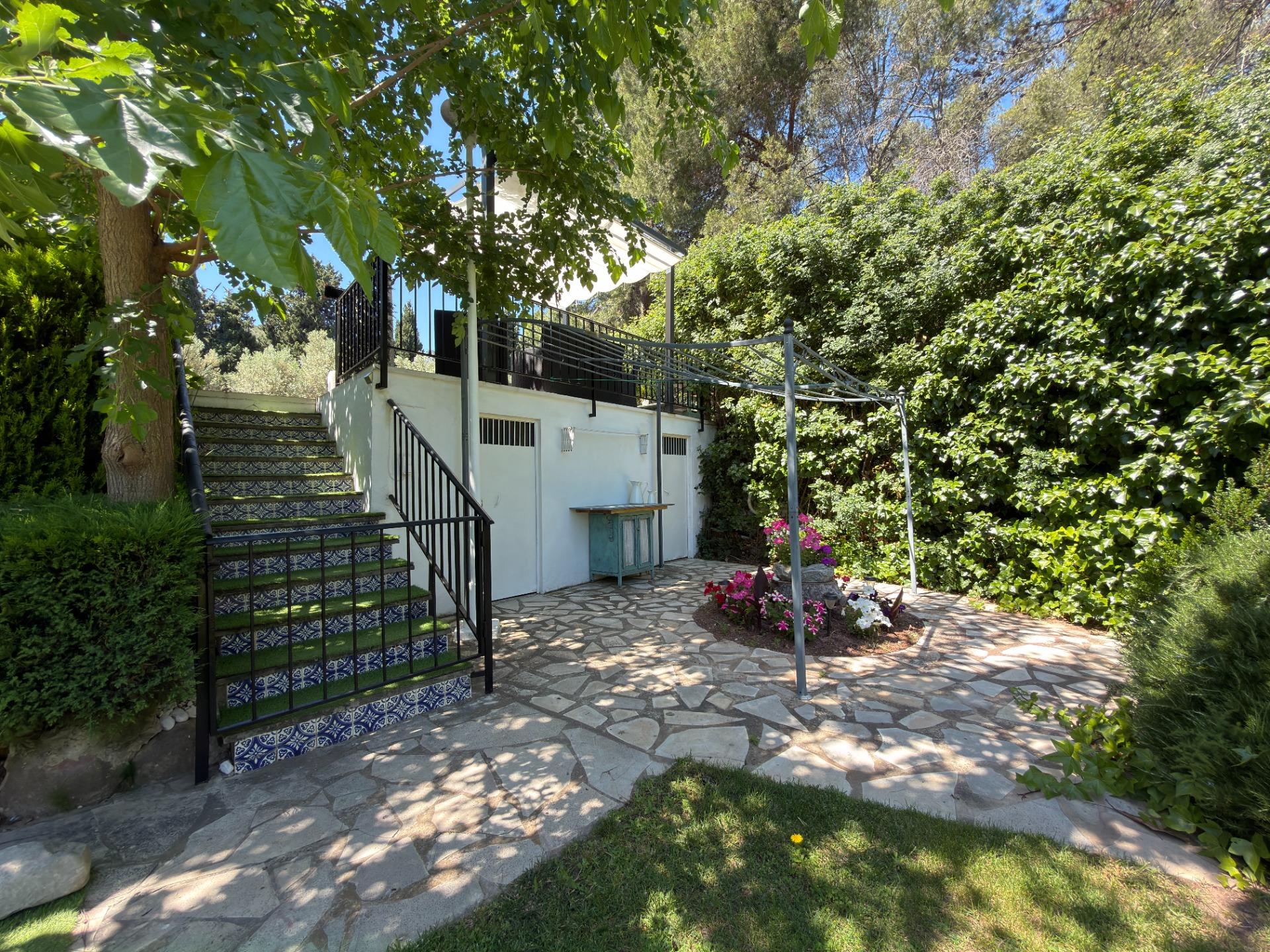 Villa for sale in Naquera