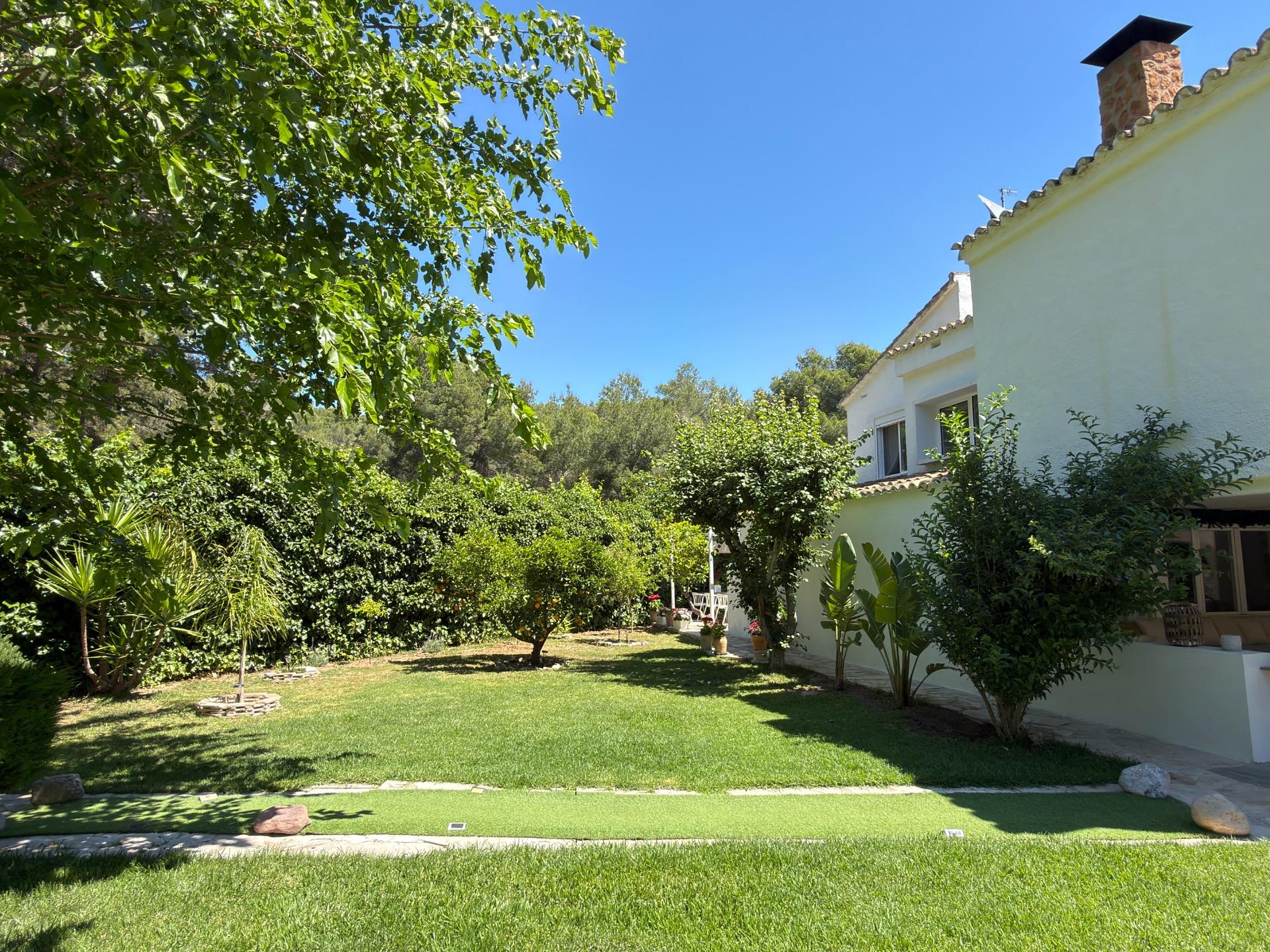 Villa for sale in Naquera