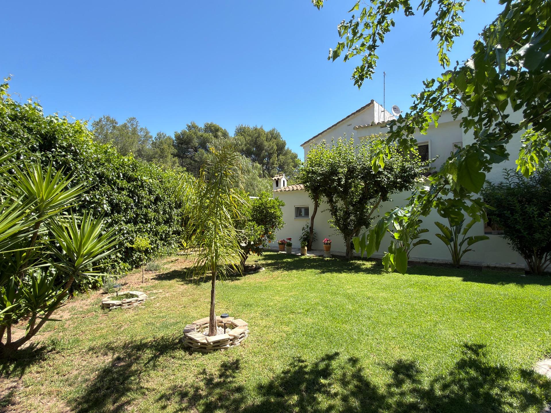 Villa for sale in Naquera