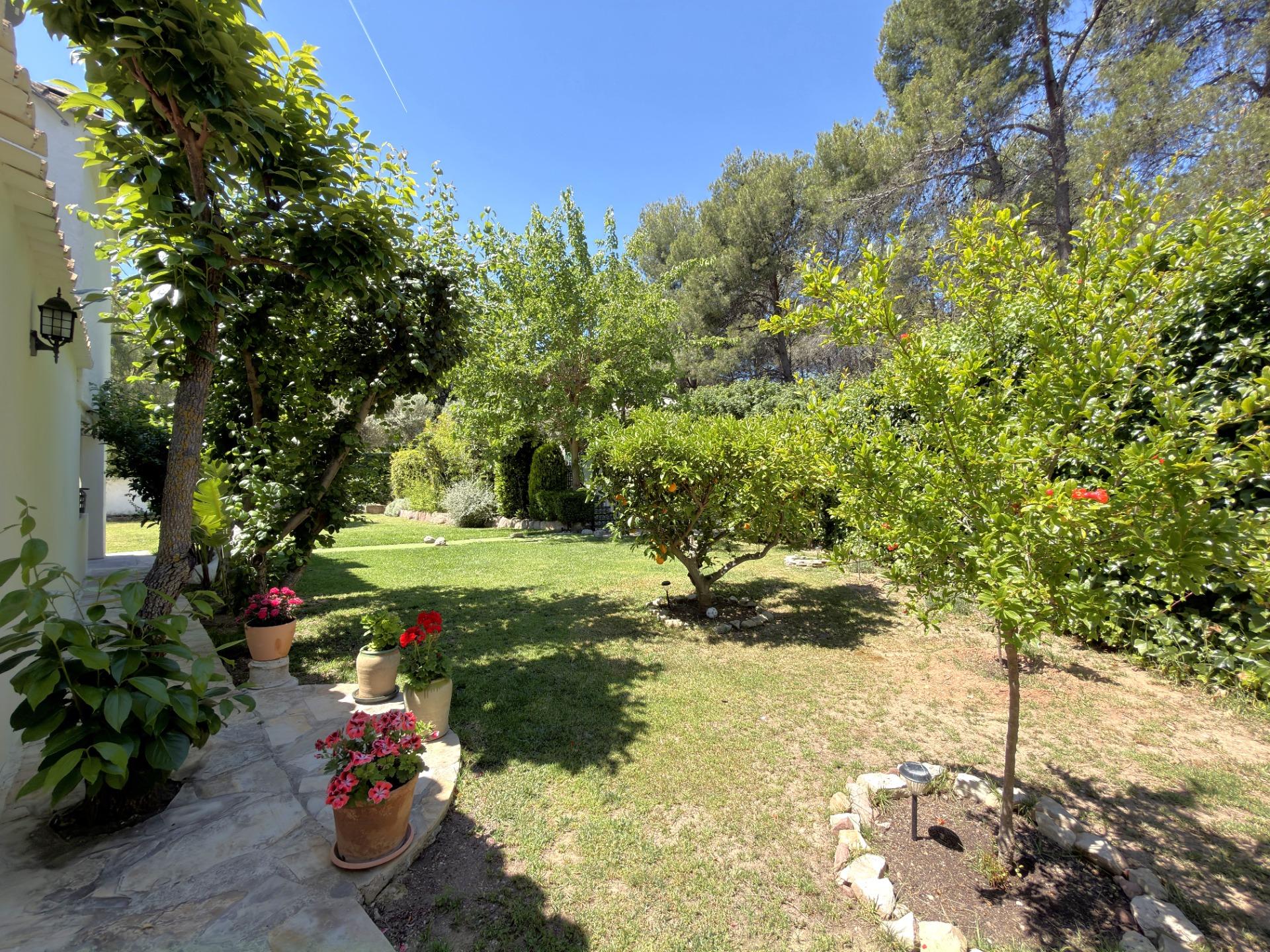Villa for sale in Naquera