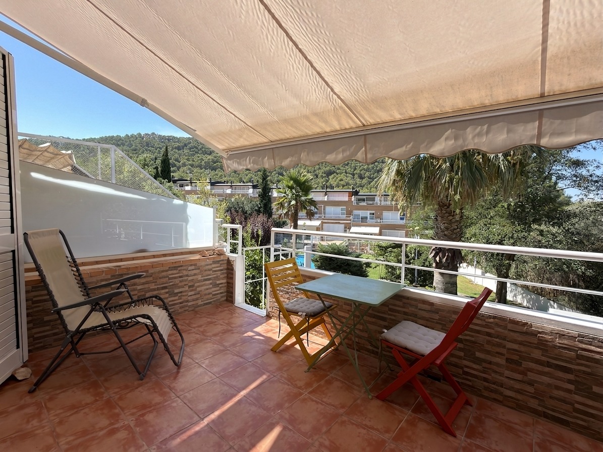 Villa for sale in Naquera