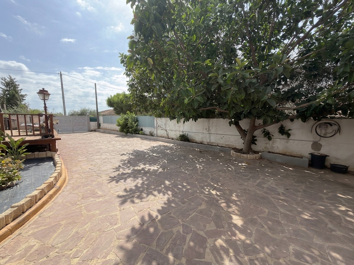 Villa for sale in Albalat Dels Tarongers