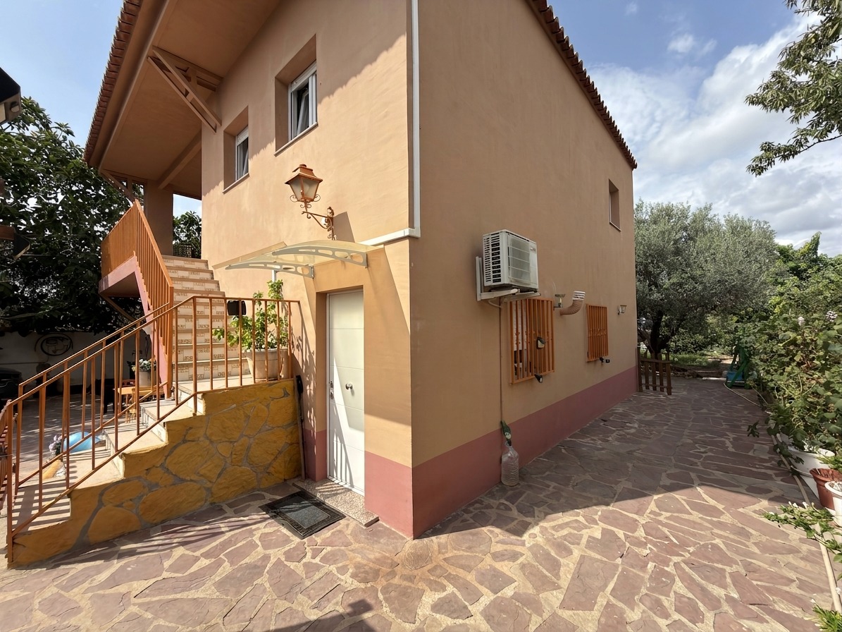Villa for sale in Albalat Dels Tarongers