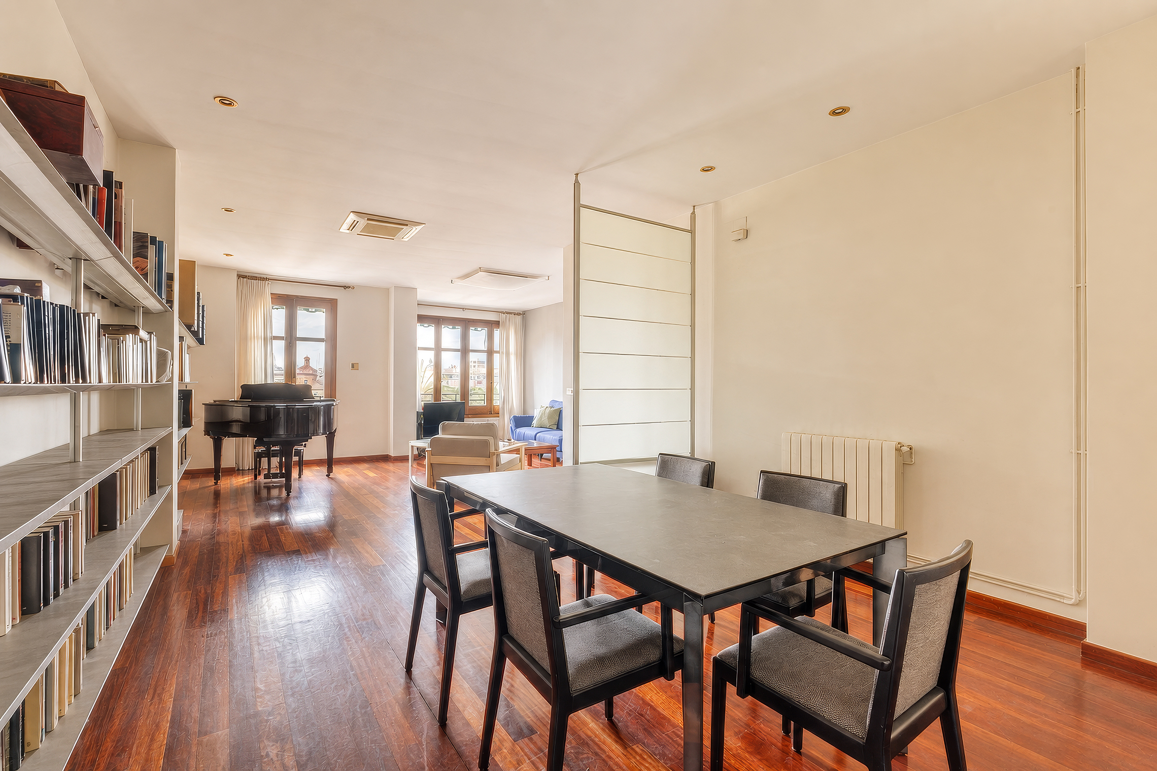 Apartment for sale in Valencia