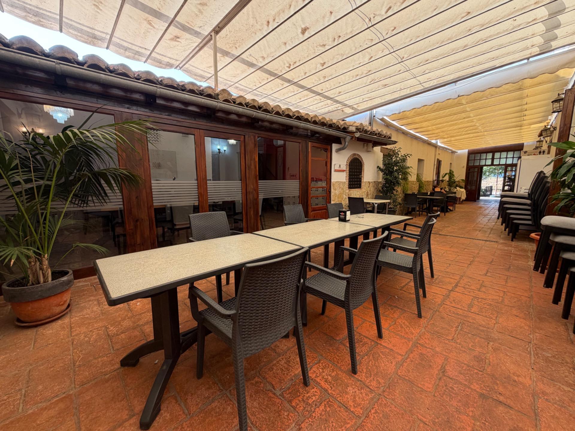 Villa for sale in Chulilla