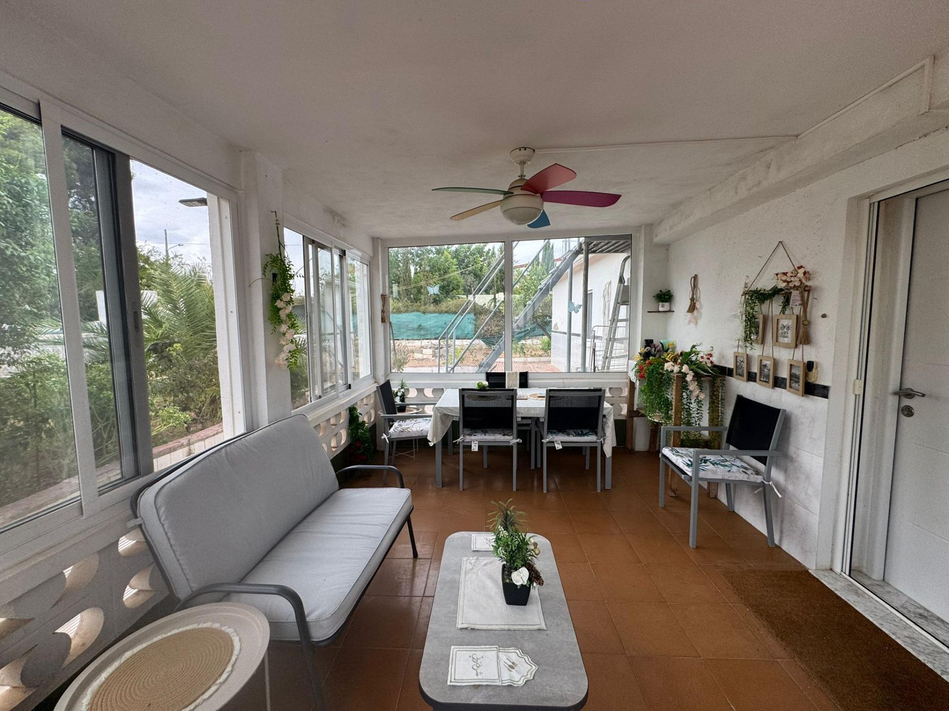 Villa for sale in Lliria