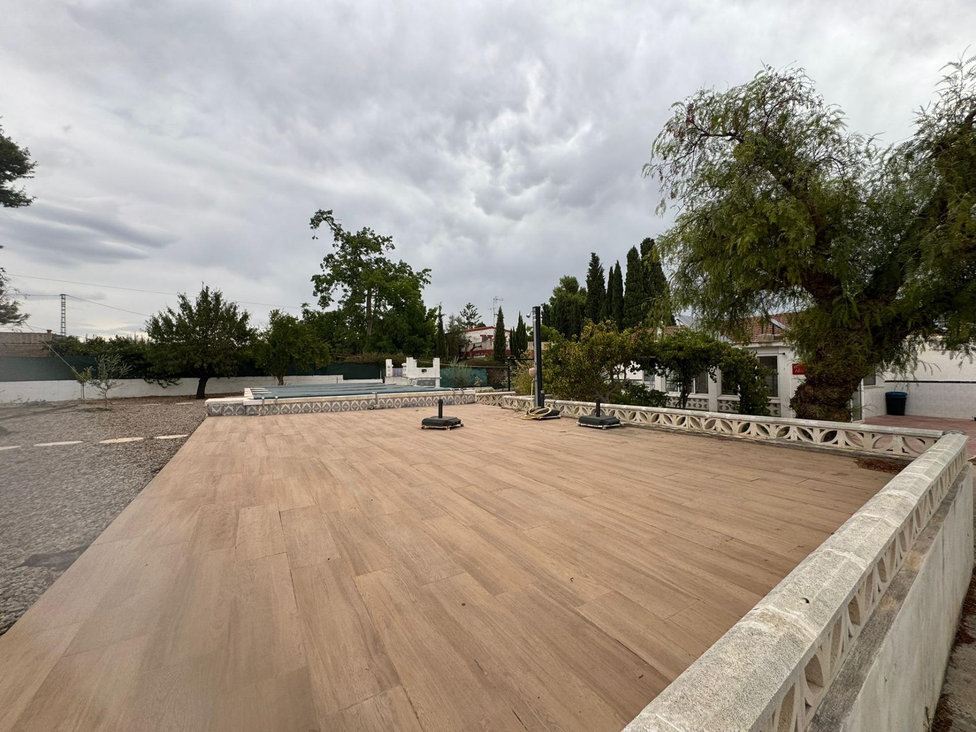 Villa for sale in Lliria