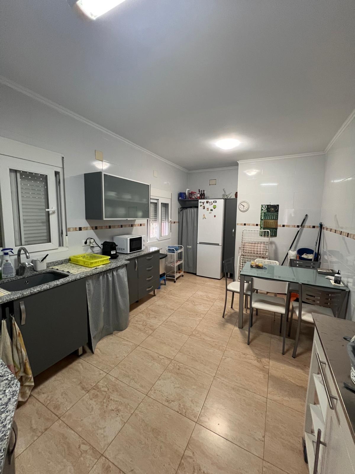 Villa for sale in Lliria