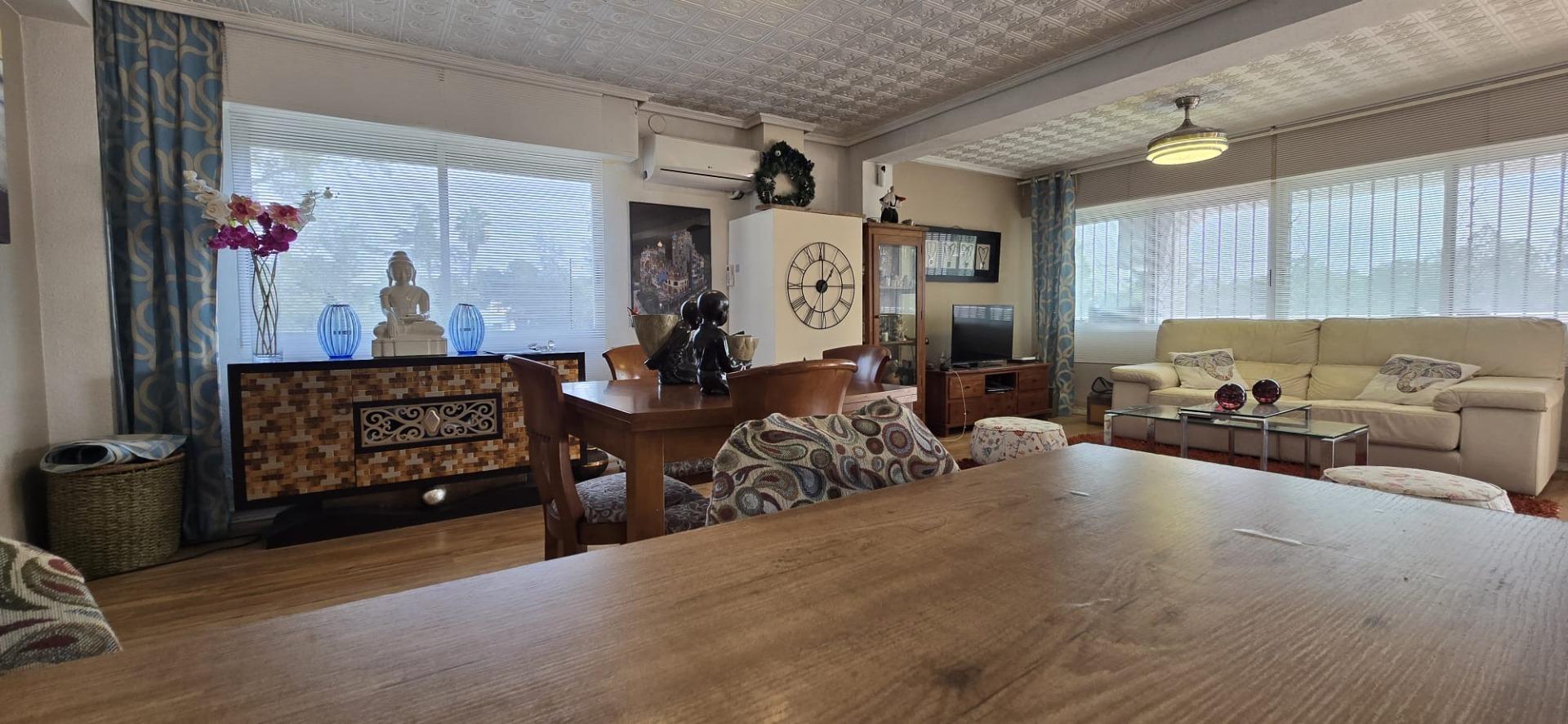 Villa for sale in Olocau