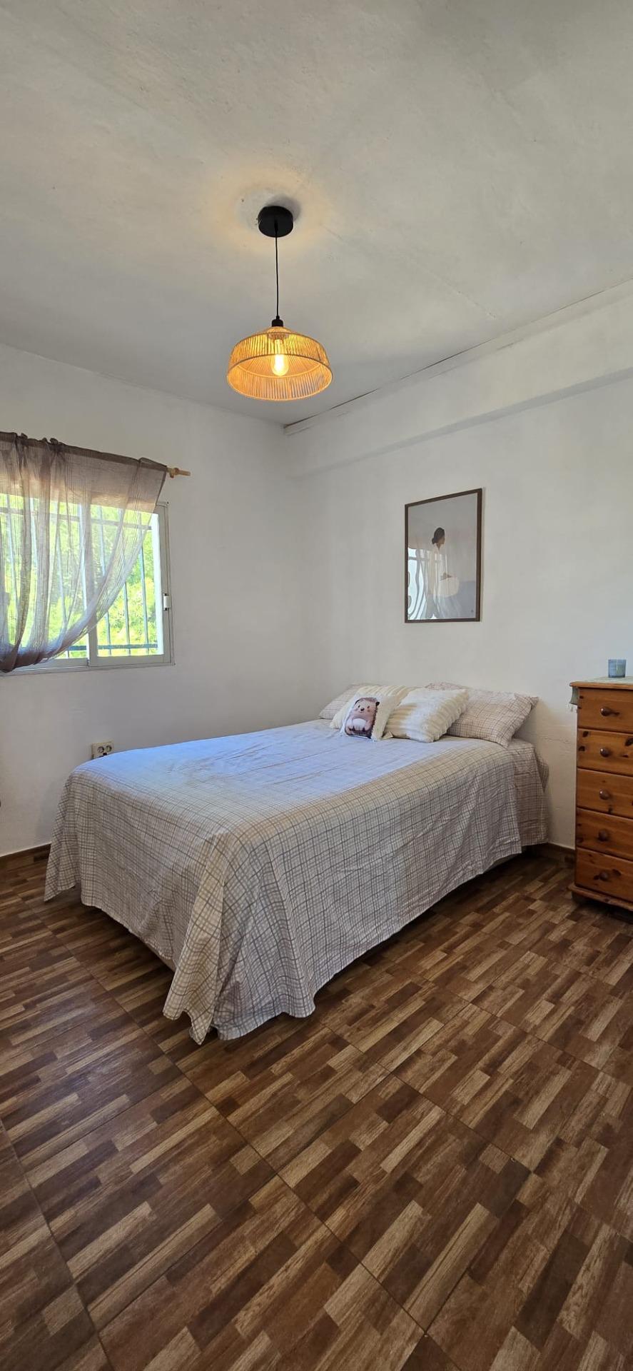 Villa for sale in Villar del Arzobispo