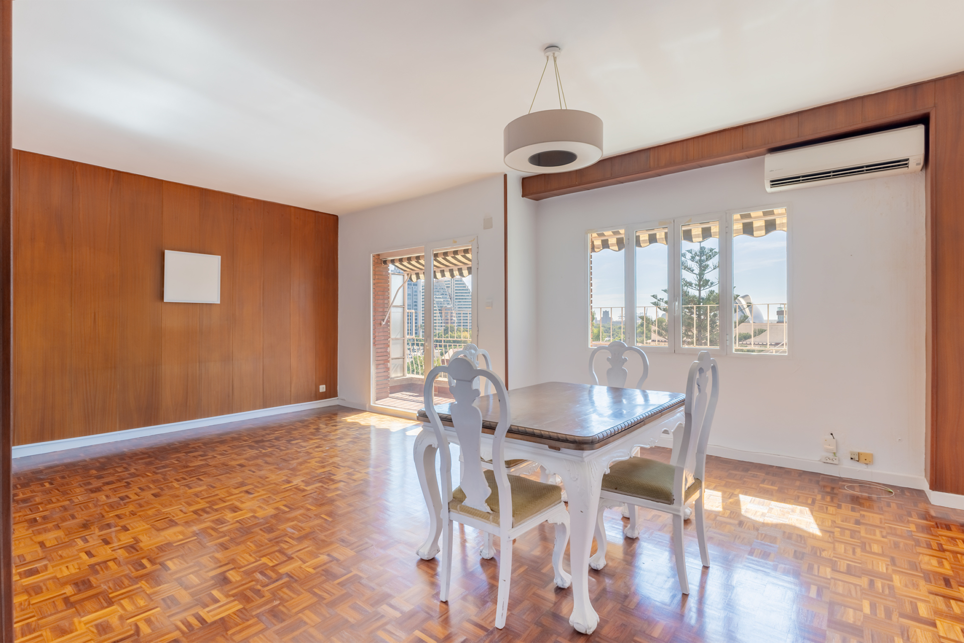 Apartment for sale in Valencia