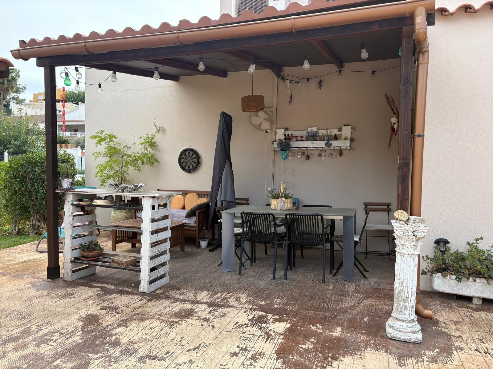 Villa for sale in Villamarchante