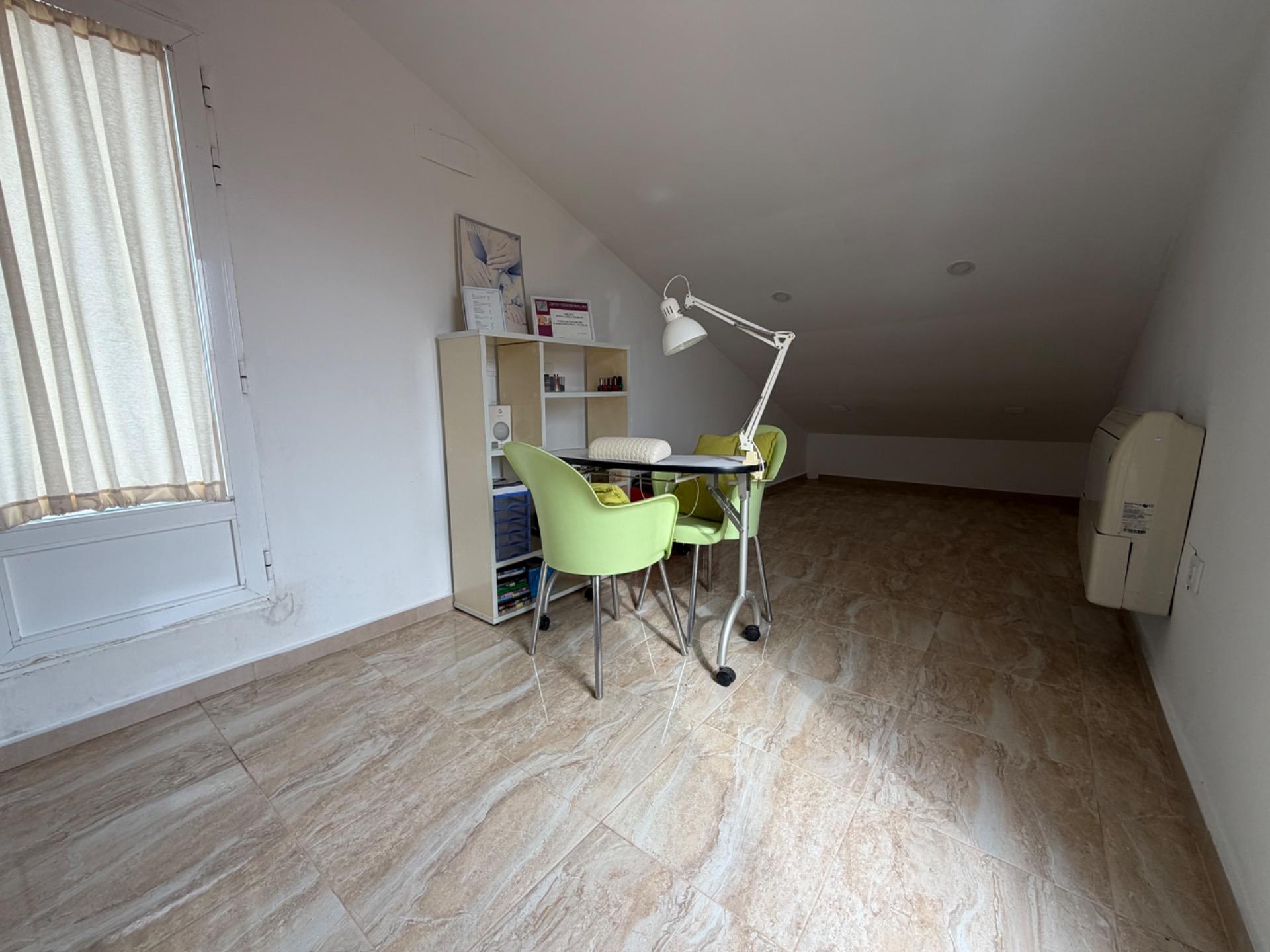 DP-60-05063-23 Villa for sale in La Pobla de Vallbona
