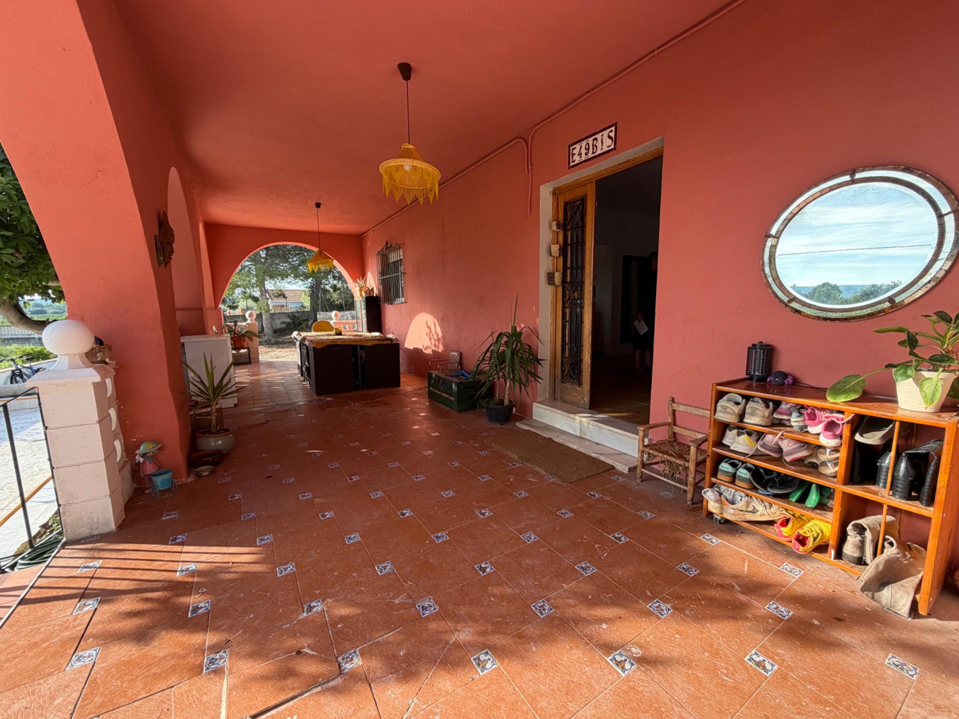 Villa for sale in Pedralba