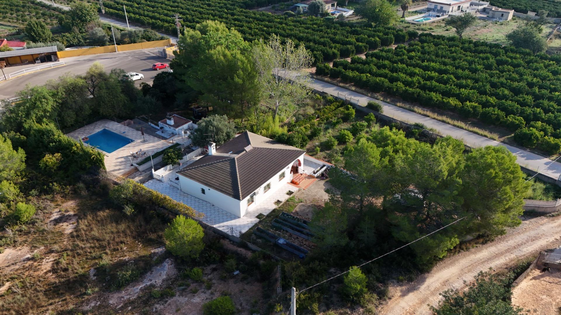 Villa for sale in Pedralba