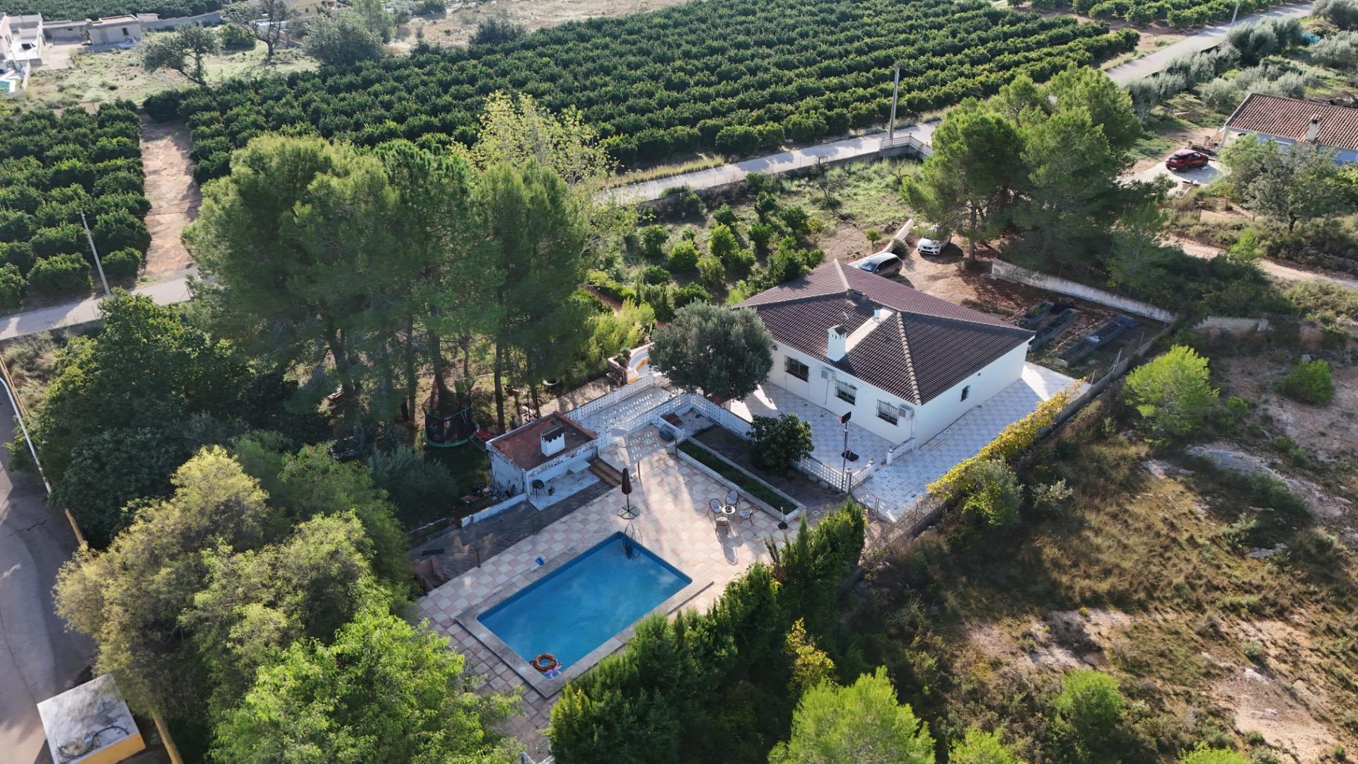 Villa for sale in Pedralba