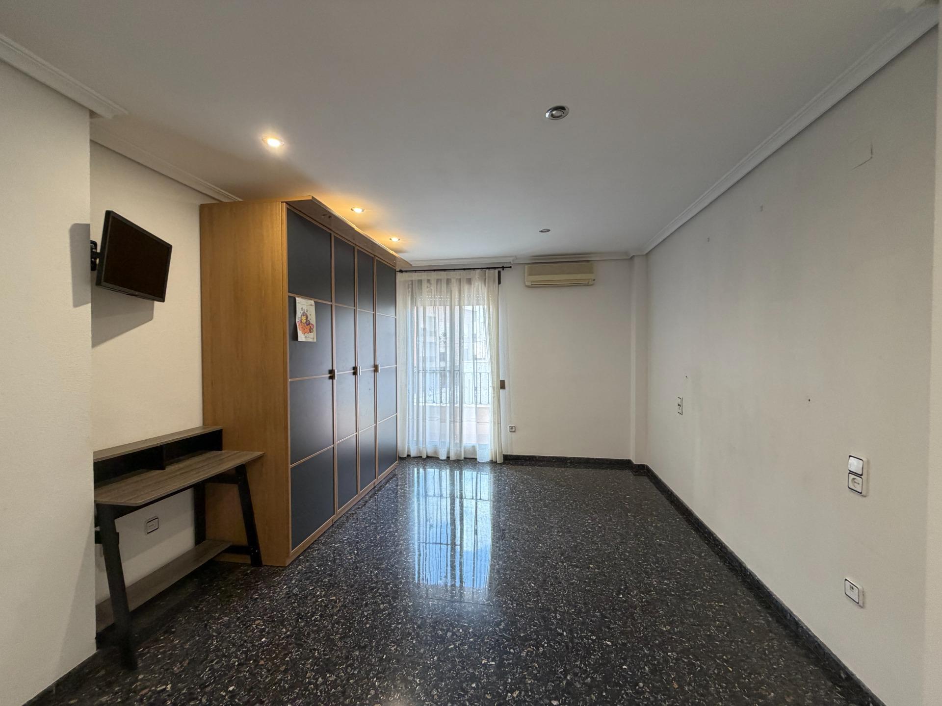 DP-60-05066-19 Apartment for sale in Lliria