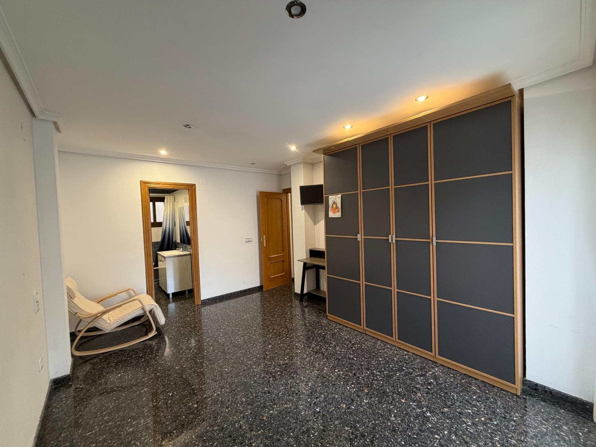 DP-60-05066-20 Apartment for sale in Lliria