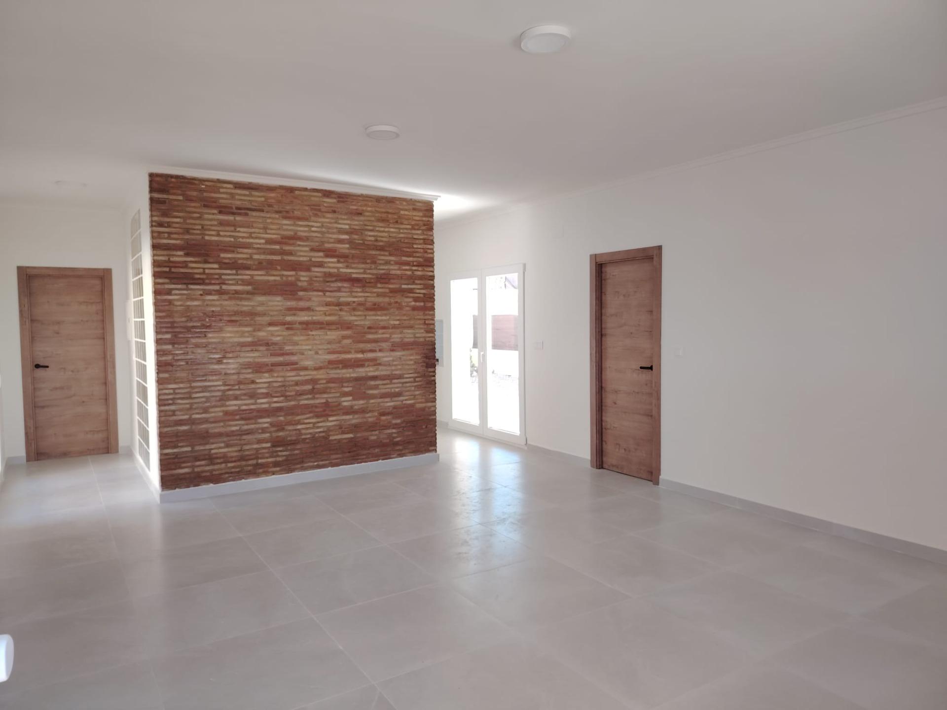Villa for sale in Lliria