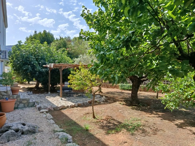 Villa for sale in La Drova