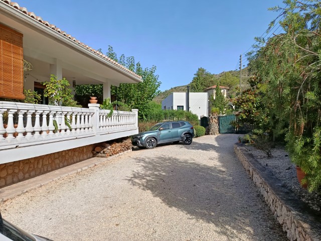 Villa for sale in La Drova