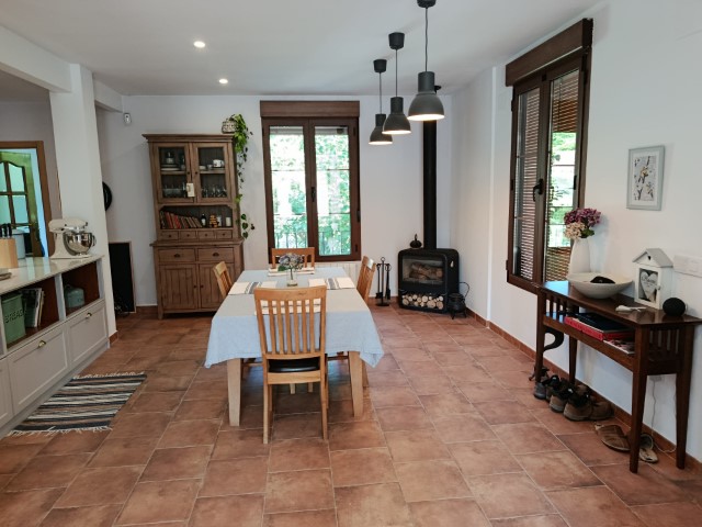 Villa for sale in La Drova