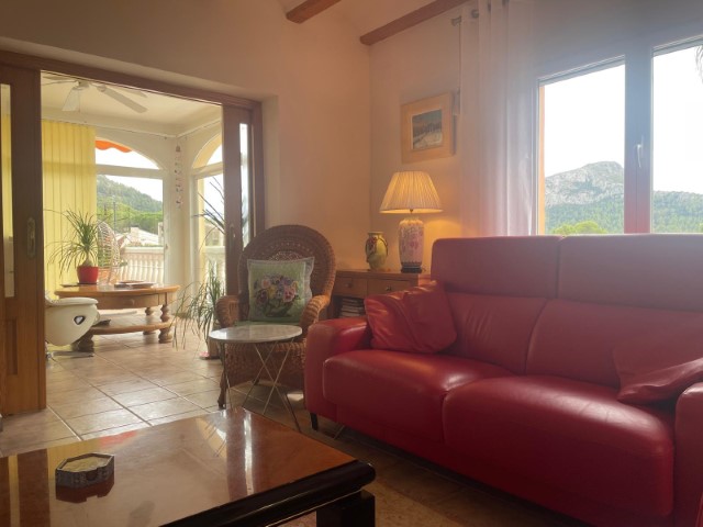 Villa for sale in La Drova