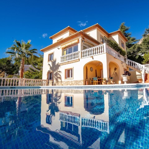 Villa for sale in La Drova
