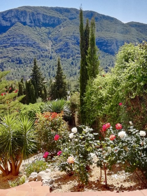 Villa for sale in La Drova