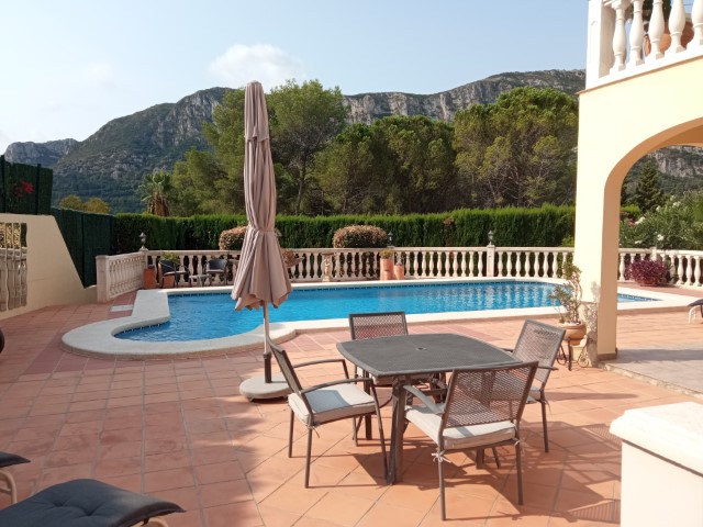 Villa for sale in La Drova