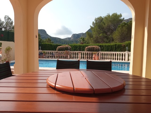 Villa for sale in La Drova