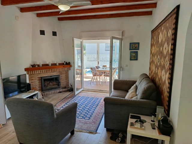 Villa for sale in La Drova