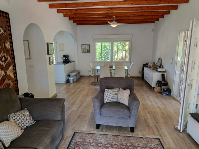 Villa for sale in La Drova