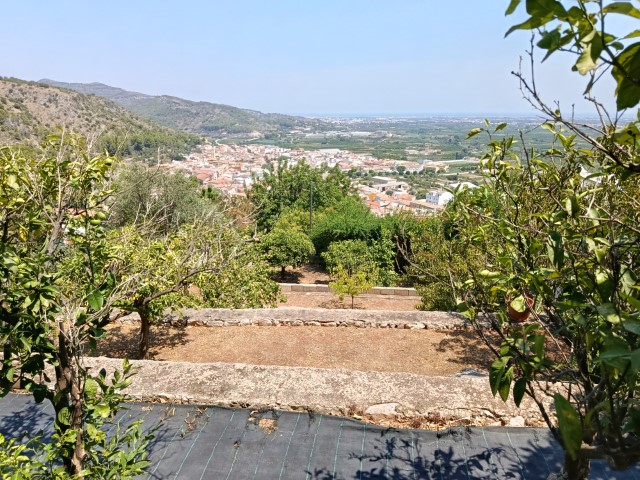 Villa for sale in Ador