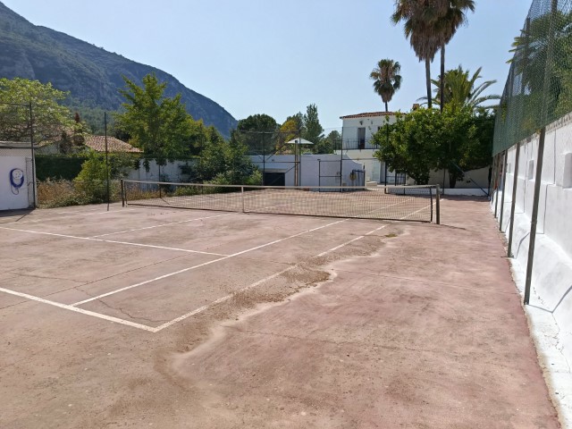Villa for sale in La Drova