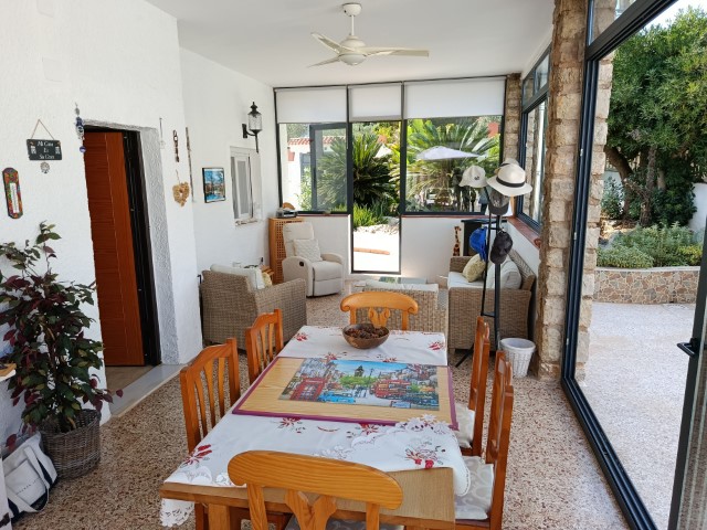 Villa for sale in La Drova
