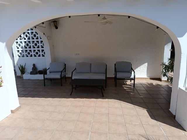 Villa for sale in La Drova