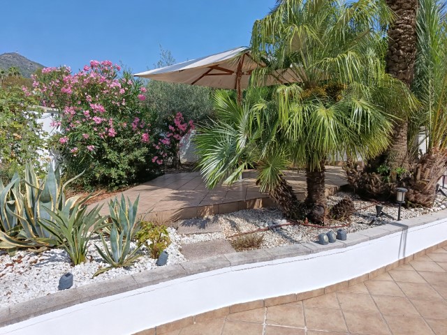 Villa for sale in La Drova