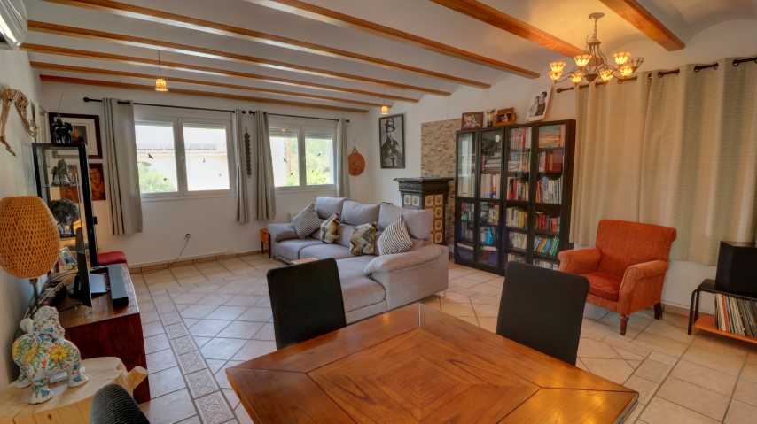 Villa for sale in La Drova