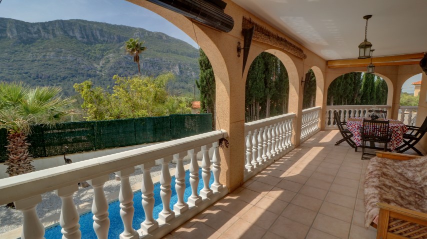 Villa for sale in La Drova