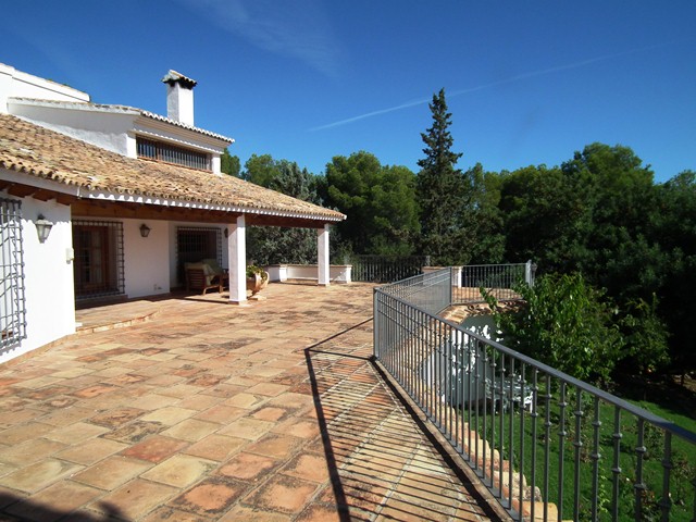 luxury-villa-for-sale-Costa-Blanca-1108clf-14 Villa for sale in Gandia